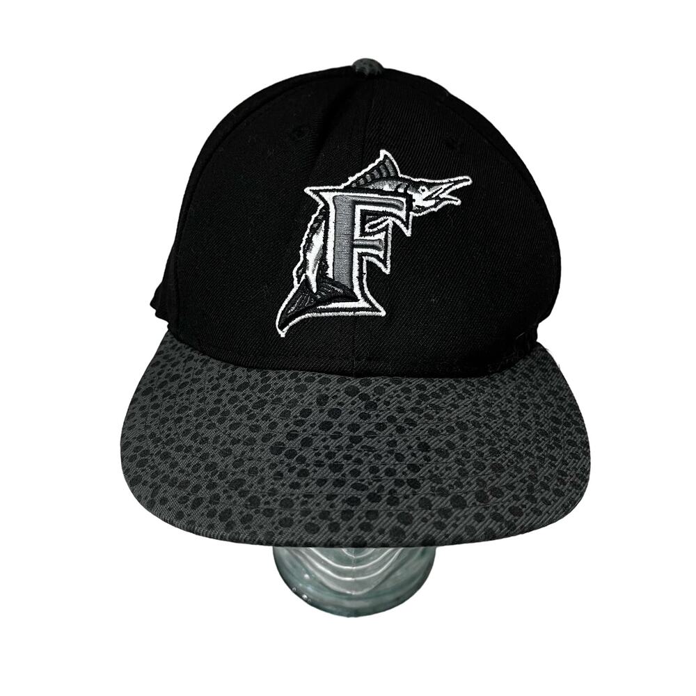 MLB New Era Miami Marlins Fitted 8 Baseball Hat